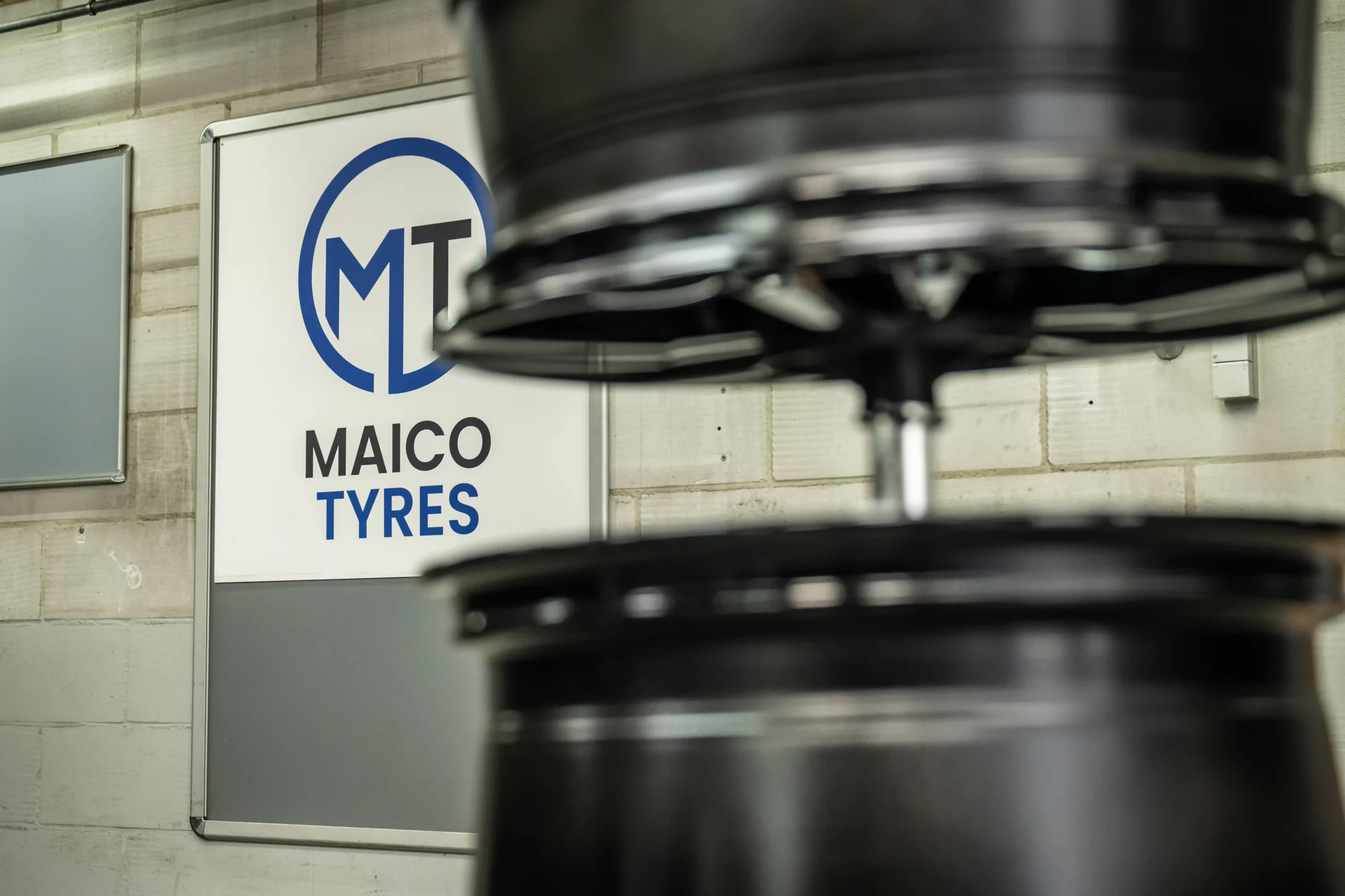 MAICO_TYRES_GROOT_FORMAAT_9